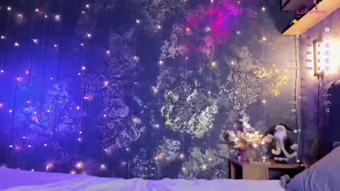 _thenightmoon_ online show from 12-18-25, 01:55