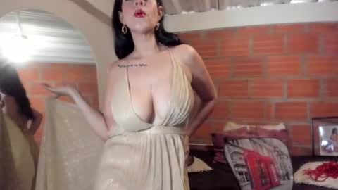 Tiffany Jacome online show from 11-22-25, 05:01