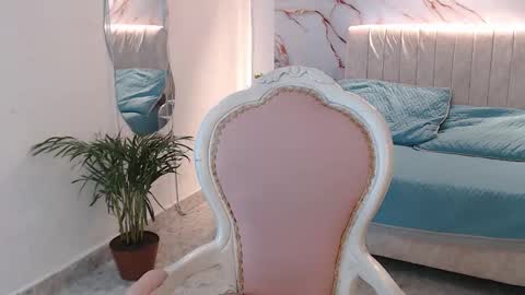 Snapshot of _tiffany1 chatting on 11-15-25, 08:16 _tiffany1 online show from 11-15-25, 08:16