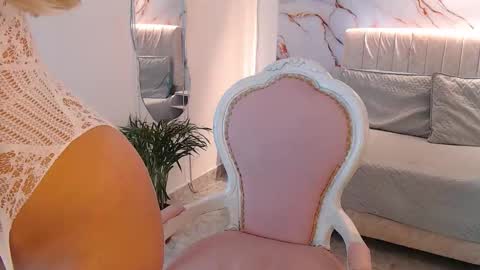 Snapshot of _tiffany1 chatting on 11-21-25, 09:13 _tiffany1 online show from 11-21-25, 09:13