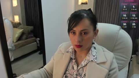 Stefania online show from 12-11-24, 02:54