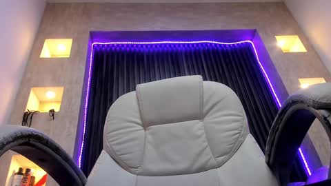 Stefania online show from 01-23-25, 02:28