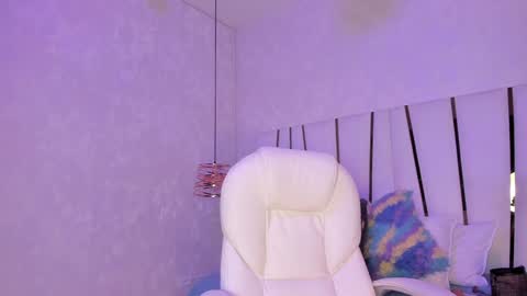 Rousse  online show from 01-12-25, 07:10