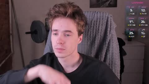 Snapshot of _tokyo_ghoul chatting on 01-12-25, 01:16 _tokyo_ghoul online show from 01-12-25, 01:16