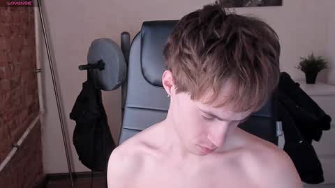 Snapshot of _tokyo_ghoul chatting on 01-30-25, 10:19 _tokyo_ghoul online show from 01-30-25, 10:19