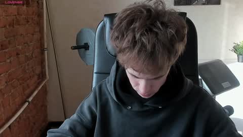 Snapshot of _tokyo_ghoul chatting on 02-07-25, 10:19 _tokyo_ghoul online show from 02-07-25, 10:19