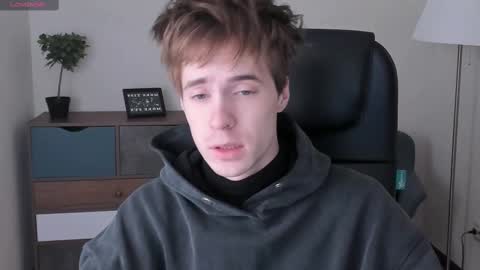 Snapshot of _tokyo_ghoul chatting on 02-15-25, 10:11 _tokyo_ghoul online show from 02-15-25, 10:11