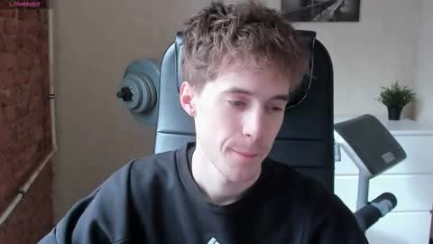 Snapshot of _tokyo_ghoul chatting on 03-07-25, 10:13 _tokyo_ghoul online show from 03-07-25, 10:13