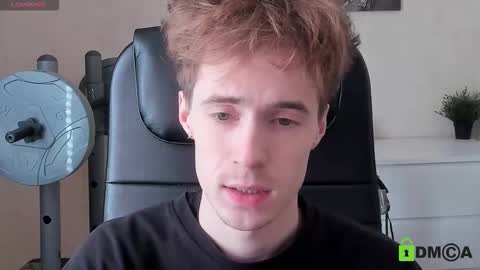 Snapshot of _tokyo_ghoul chatting on 09-28-25, 10:09 _tokyo_ghoul online show from 09-28-25, 10:09