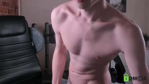 Snapshot of _tokyo_ghoul chatting on 10-31-25, 05:41 _tokyo_ghoul online show from 10-31-25, 05:41