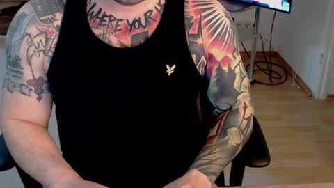 Snapshot of _trythis_ chatting on 04-05-26, 07:05 _trythis_ online show from 04-05-26, 07:05