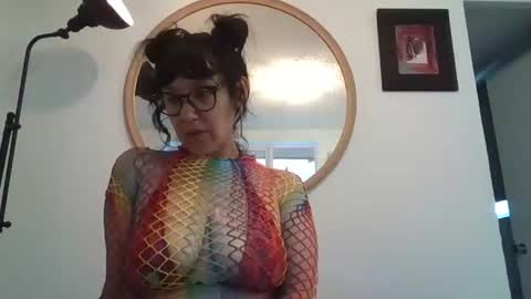 _tutti_frutti_ online show from 05-20-26, 11:00