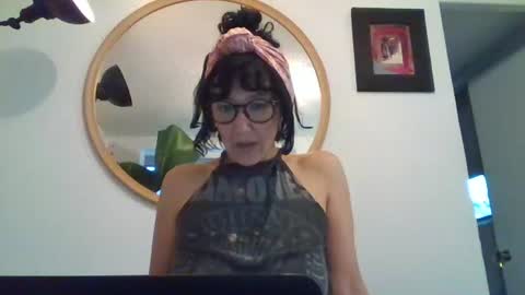 _tutti_frutti_ online show from 07-08-26, 11:09
