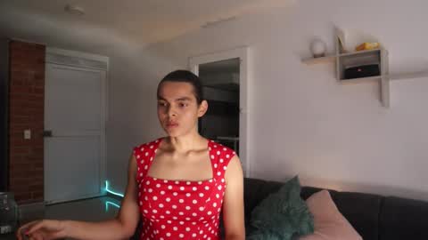 Anastasia Vahos online show from 09-22-25, 06:10