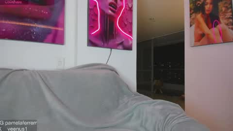 Snapshot of _veenus chatting on 05-13-26, 02:09 stephany online show from 05-13-26, 02:09