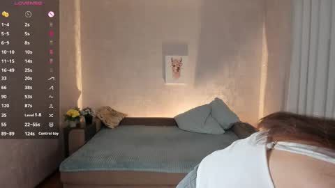 Snapshot of _vi_vi_ chatting on 06-21-26, 05:15 Viola online show from 06-21-26, 05:15