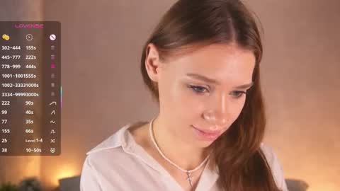 Snapshot of _vi_vi_ chatting on 07-18-26, 06:23 Viola online show from 07-18-26, 06:23