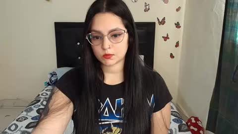 _victoriia_971 online show from 03-02-26, 01:40