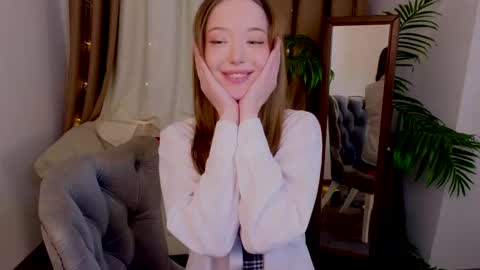 Violet online show from 02-21-25, 03:12