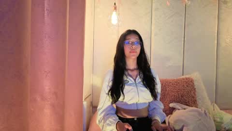   online show from 03-24-26, 08:03