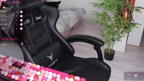 Alis online show from 06-12-26, 06:23