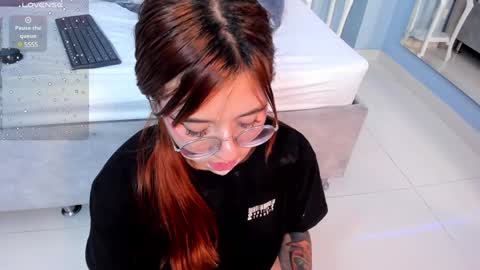  Vix  online show from 01-08-25, 02:25