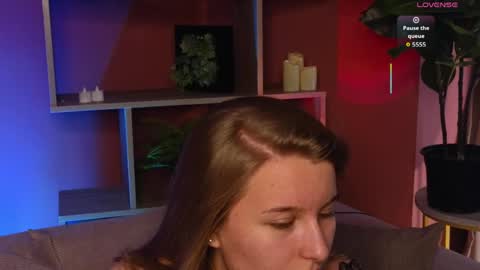 _watchmesmile_ online show from 05-26-26, 04:52