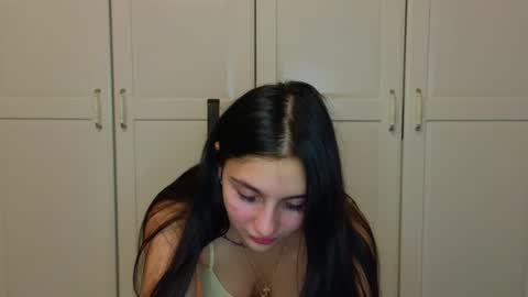 Niki online show from 11-26-25, 10:55