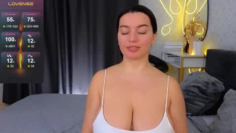 Snapshot of _your_sweetdream chatting on 02-27-25, 08:06 Jasmine online show from 02-27-25, 08:06