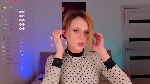 Snapshot of _yourfoxy_ chatting on 02-23-26, 02:20 LITTLE FOX online show from 02-23-26, 02:20