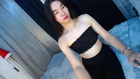 Snapshot of _yoursexwife_ chatting on 12-28-24, 04:09 sheng online show from 12-28-24, 04:09