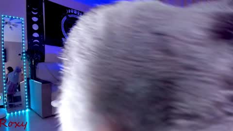 Snapshot of _yourwetdreams_ chatting on 01-02-25, 04:46 Roxy online show from 01-02-25, 04:46