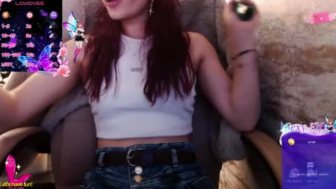 Yuyi online show from 05-15-26, 02:18