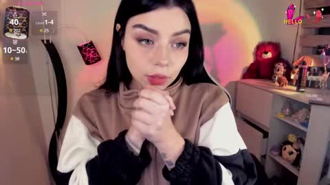 Snapshot of _zathara_ chatting on 02-12-25, 05:47 _zathara_ online show from 02-12-25, 05:47