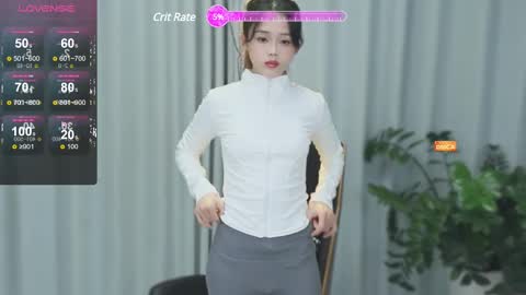 _zizi_ online show from 02-14-25, 05:09