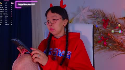 Ally online show from 12-31-24, 05:18