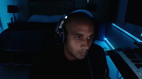 a4orce online show from 11-01-25, 02:13