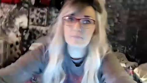 Bree Anna online show from 01-12-25, 05:22