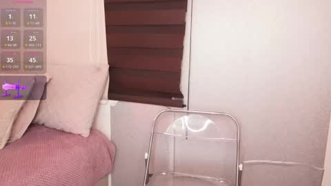 Alexandra  online show from 04-22-26, 09:44