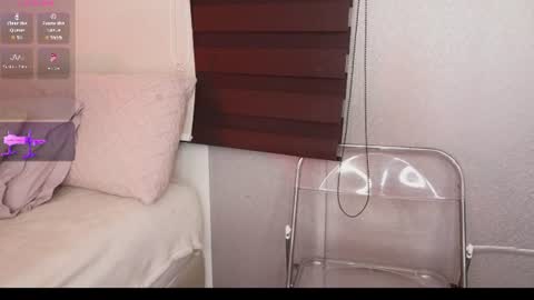 Alexandra  online show from 07-10-26, 08:50