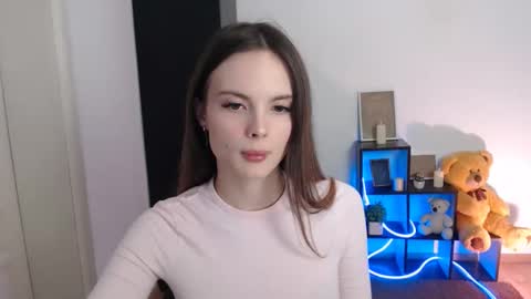 a_ariella_ online show from 10-30-25, 01:34