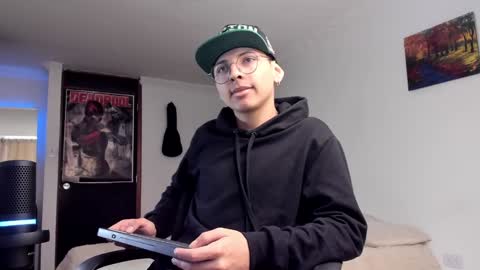 alejo online show from 12-11-24, 02:33