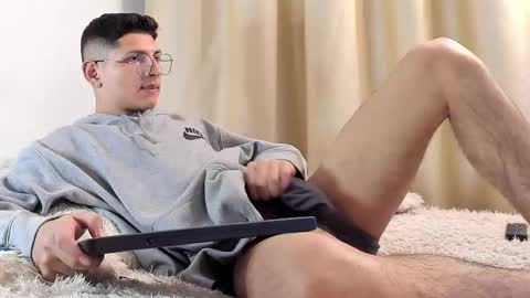 alejo online show from 02-09-25, 06:11