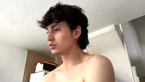 Snapshot of a_littlee_bear chatting on 11-13-25, 06:07 a littlee bear online show from 11-13-25, 06:07