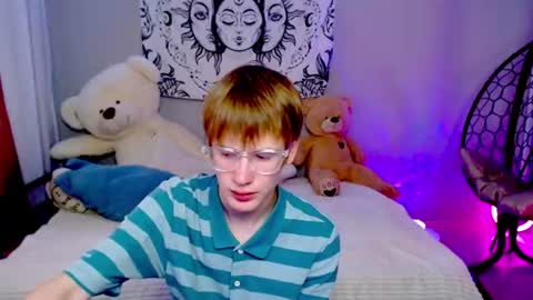 Kris Michael online show from 07-28-26, 03:08