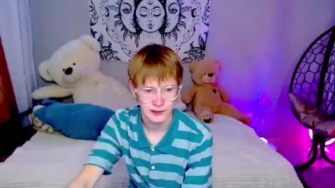 Kris Michael online show from 07-28-26, 03:21