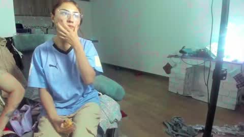 Snapshot of a_sexy_couple__ chatting on 01-08-25, 04:34 A Sexy Couple online show from 01-08-25, 04:34