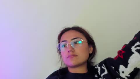 Snapshot of a_sexy_couple__ chatting on 01-28-25, 08:58 A Sexy Couple online show from 01-28-25, 08:58