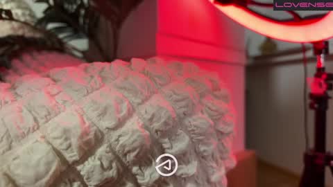 Snapshot of aaalenska chatting on 12-16-24, 10:03 call me a Goddess online show from 12-16-24, 10:03