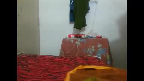 Aachujos online show from 12-23-24, 03:33